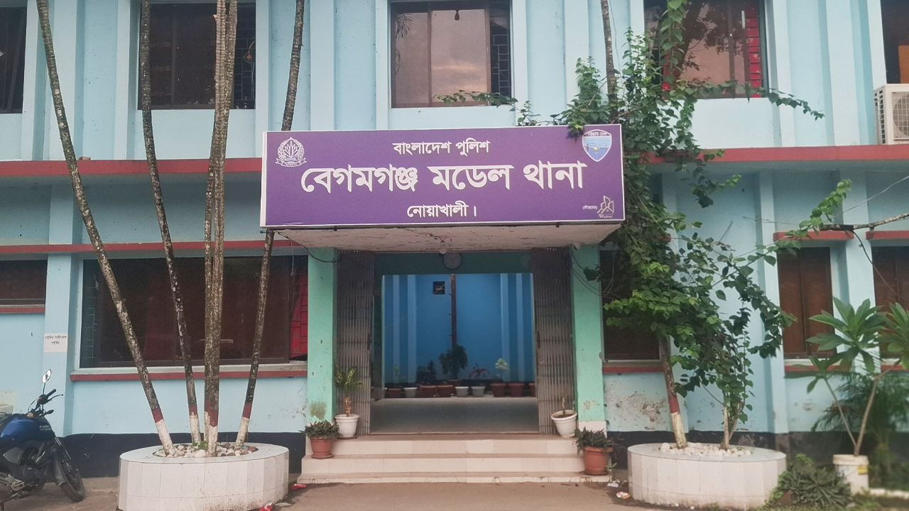 নোয়াখালীতে বিএনপি নেতাকে লক্ষ্য করে গুলি, লাগল সহযোগীর বুকে