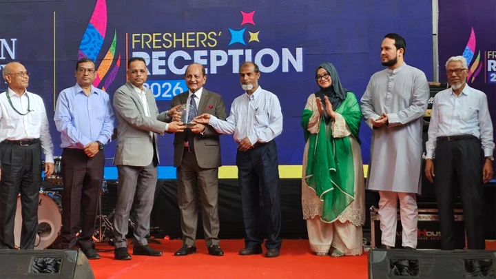 ‘উদ্যোক্তা হওয়ার মানসিকতা নিয়ে এগিয়ে যেতে হবে’