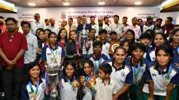 আন্তঃবিশ্ববিদ্যালয় ক্রীড়া প্রতিযোগিতায় ছাত্রী ফুটবলে চ্যাম্পিয়ন জাতীয় বিশ্ববিদ্যালয়