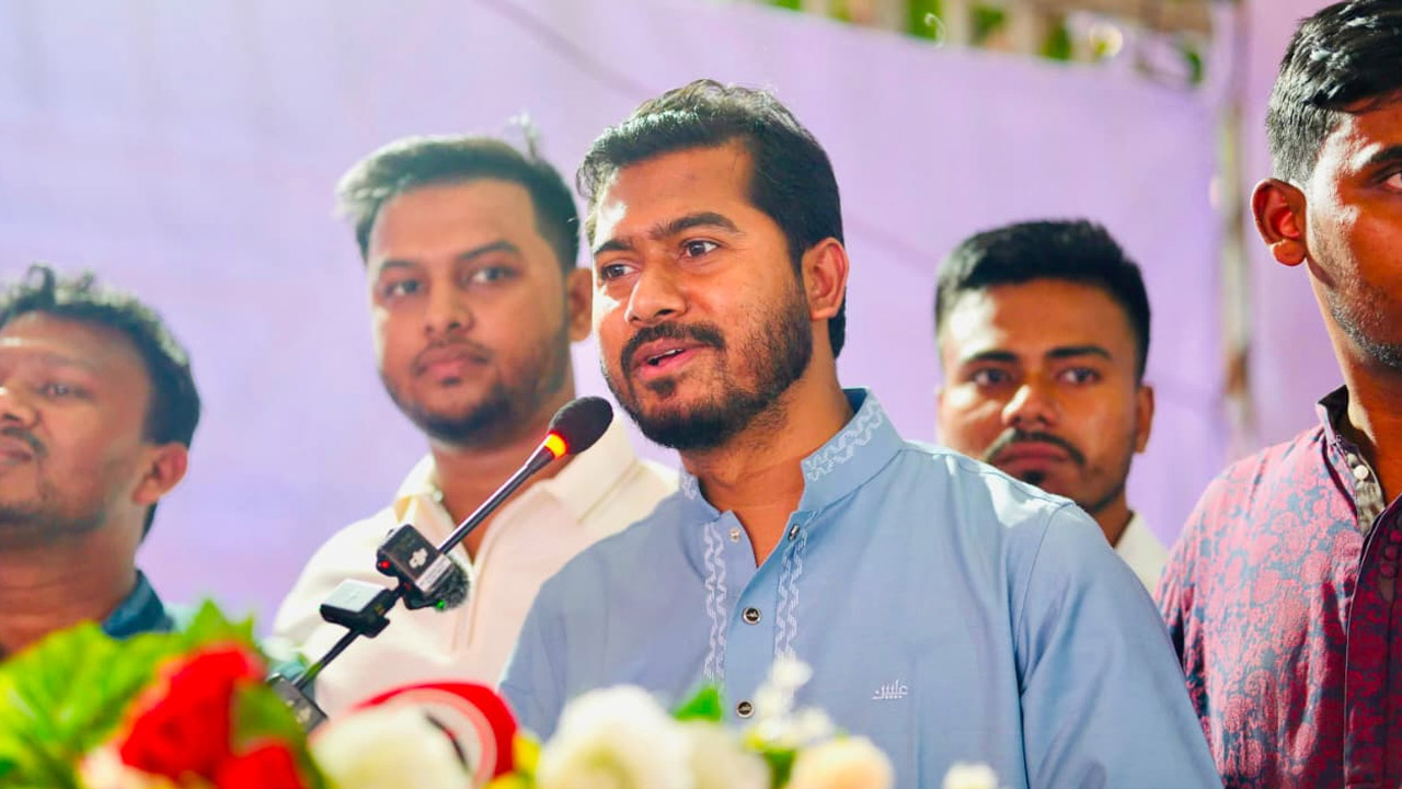 বিদ্যুৎ ও জ্বালানি সংকট সমাধানে জাতীয় স্বার্থকে প্রাধান্য দিচ্ছে সরকার: নুর