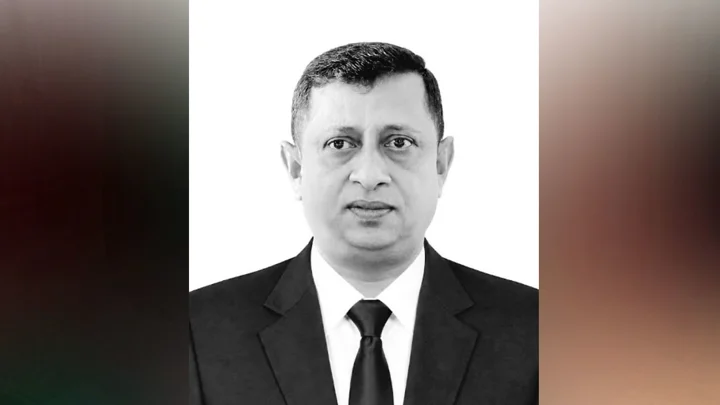 রামপাল থানার ওসি রাজীব রশিদ মারা গেছেন