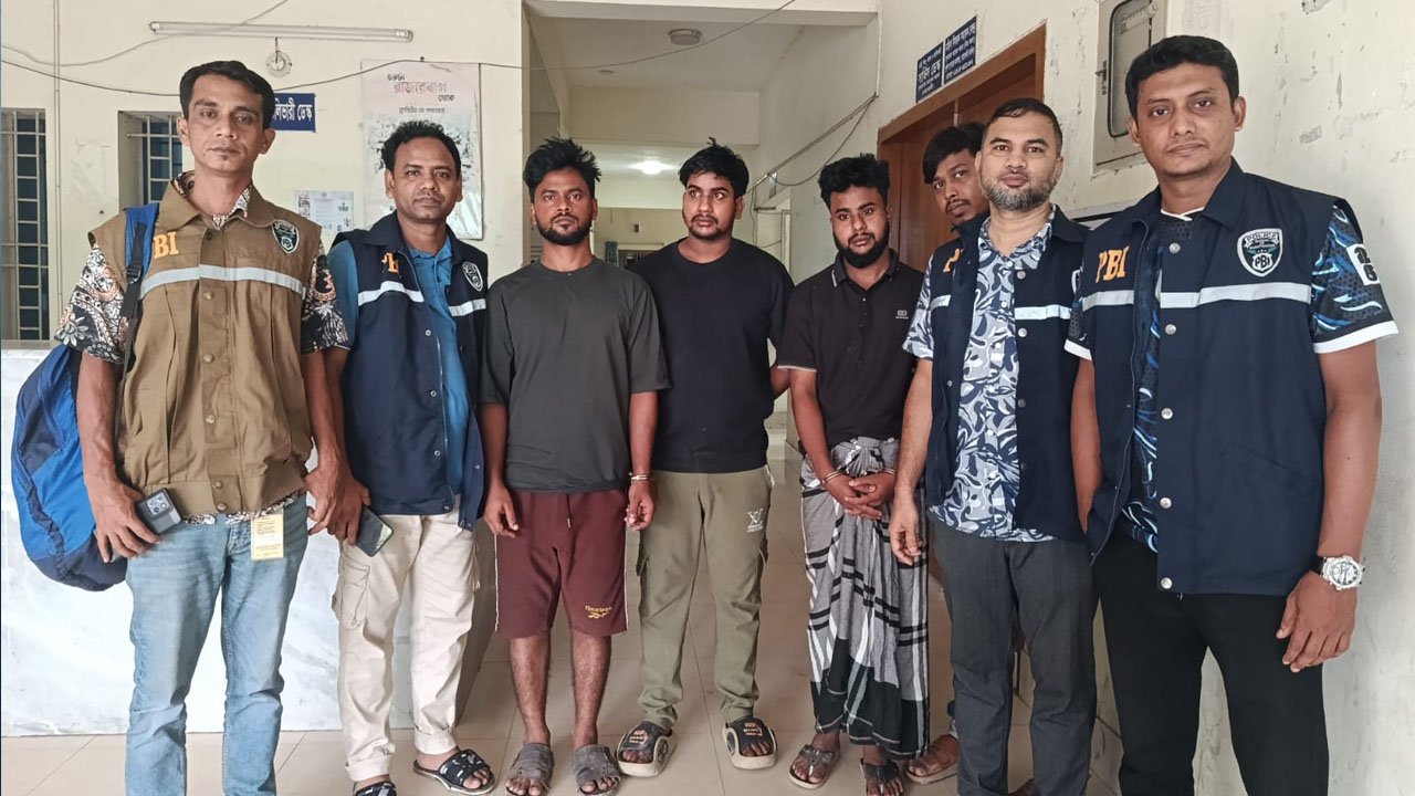 ফেসবুকে ‘তান্ত্রিক’ সেজে প্রতারণা, পিবিআইয়ের চাঞ্চল্যকর তথ্য প্রকাশ