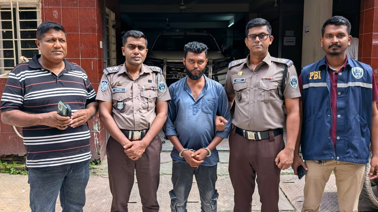 কেরানীগঞ্জে কিশোরী হত্যার রহস্য উদ্ঘাটন, প্রেমিক গ্রেপ্তার