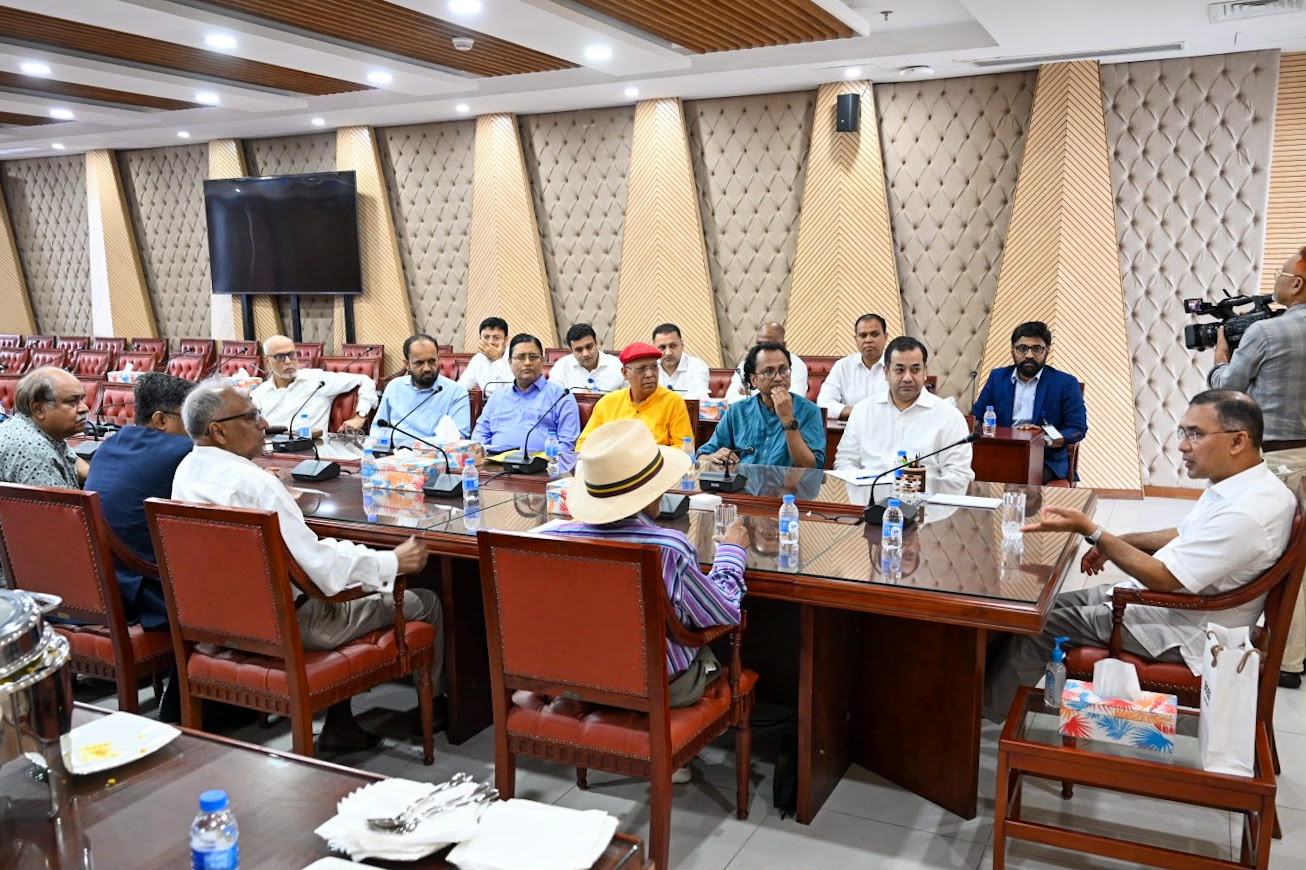 সরকারের গঠনমূলক সমালোচনা এবং ইতিবাচক কাজগুলোও তুলে ধরুন: তারেক রহমান