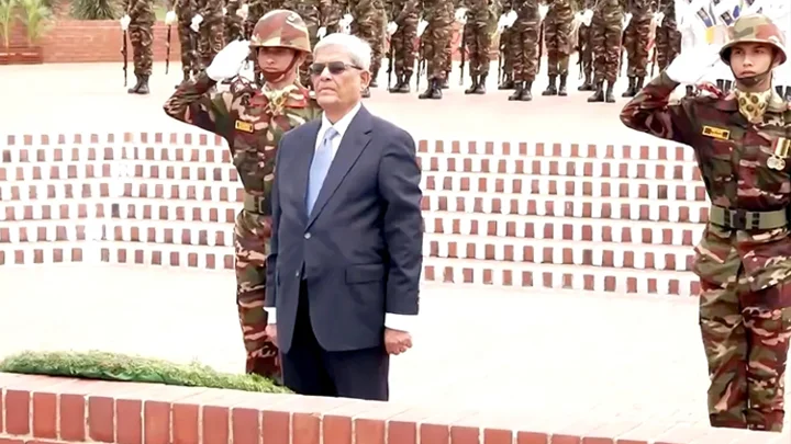 President pays tribute at National Memorial