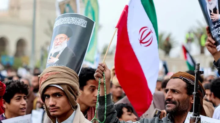 Iran support for Houthis probed as Yemen war re-erupts and Saudi cities hit