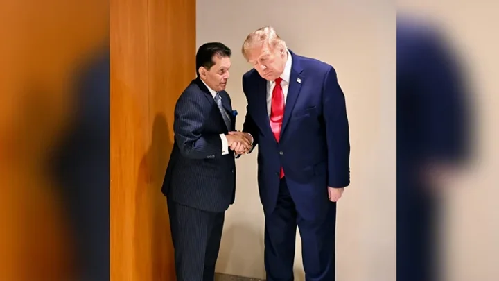 Khalil exchanges greetings with Trump on UNGA sidelines