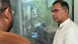 Hathazari accident: PM visits injured Army officer at CMH