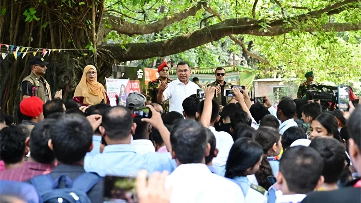 PM visits alma mater, urges students to help rebuild country