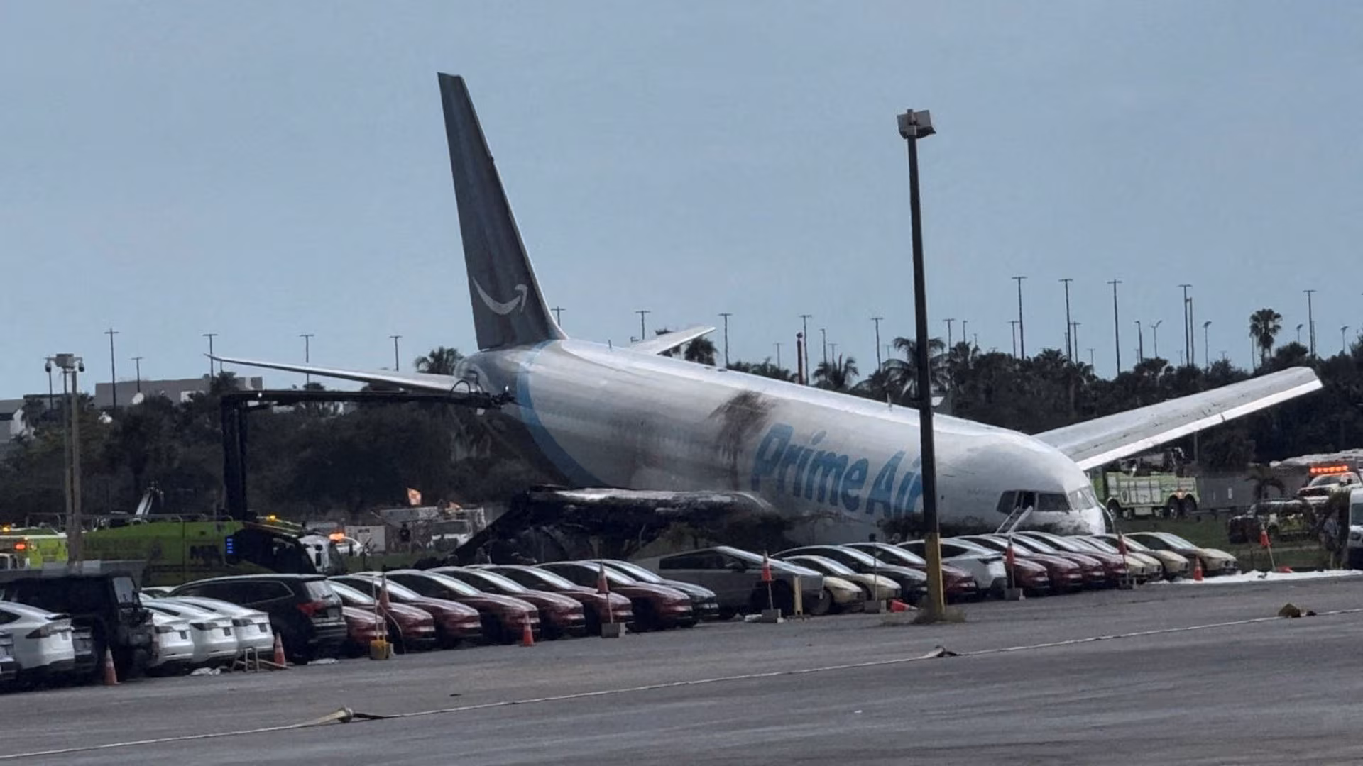 Investigators probe Amazon jet's incident that killed 5 in Miami