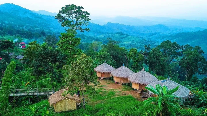 Sajek reopens to tourists after four days; 800 flock to popular destination