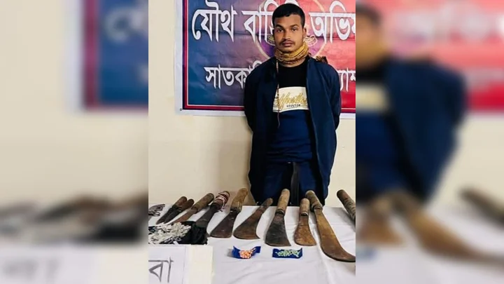 চট্টগ্রাম শহরে ‘যাতায়াত নিষিদ্ধ’ দুষ্কৃতকারী জাহেদকে কুপিয়ে খুন