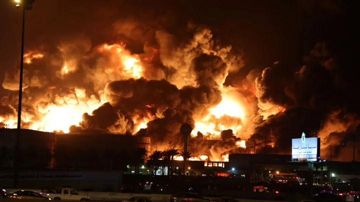Ten Naogaon men killed in Saudi factory fire