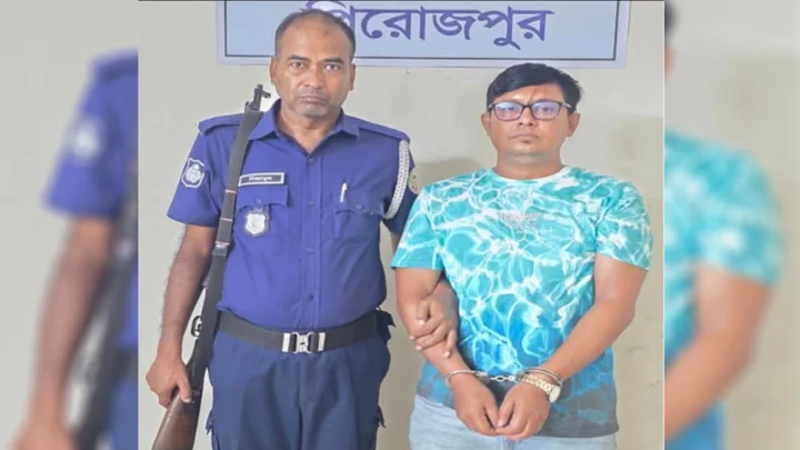 বিস্ফোরক আইনে পিরোজপুরে উপজেলা যুবলীগ নেতা গ্রেপ্তার