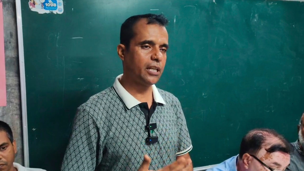 মাদক ব্যবসায়ী ১০০ কোটি টাকা দিলেও নেব না: ওসির বক্তব্য ভাইরাল