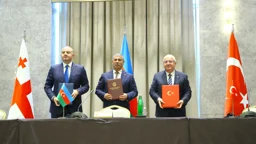 Türkiye, Azerbaijan, Georgia defense chiefs discuss Caucasus security