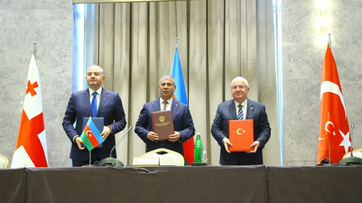 Türkiye, Azerbaijan, Georgia defense chiefs discuss Caucasus security