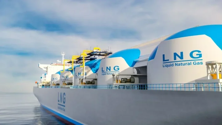 CCGP recommends purchase of 6 LNG cargoes