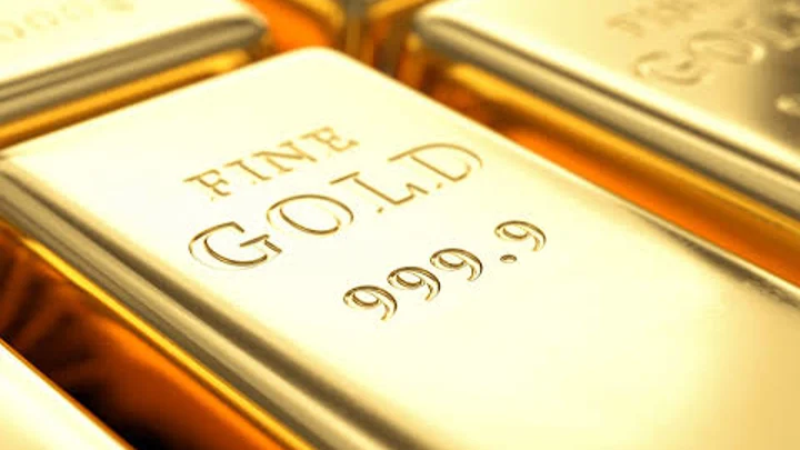 Gold prices cut further
