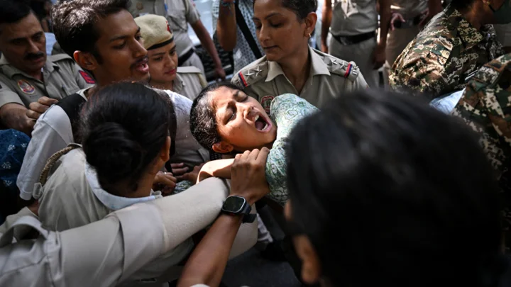 India opposition parties protest, demand election chief's resignation