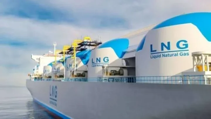 Govt approves LNG purchases from five international suppliers