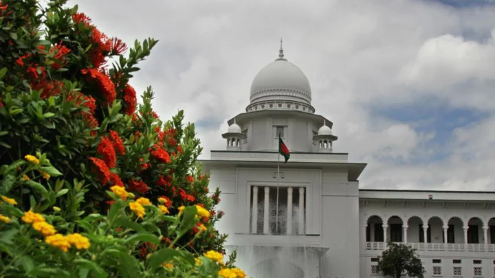 HC dismisses writ challenging ban on AL
activities