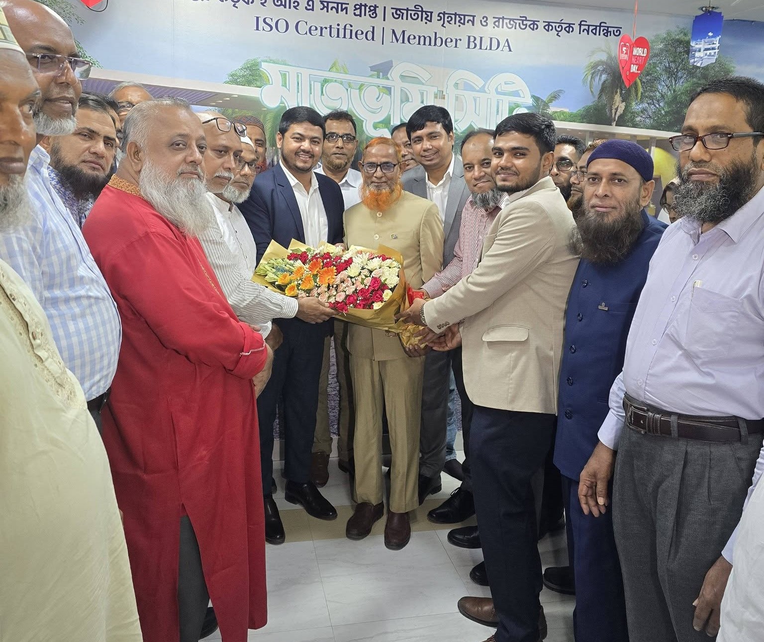 Muktijoddha Dal Vice-President Hanif Mia honoured at reception