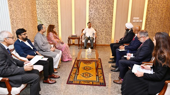 প্রধানমন্ত্রীর সঙ্গে কানাডার আন্তর্জাতিক উন্নয়নবিষয়ক প্রতিমন্ত্রীর সৌজন্য সাক্ষাৎ