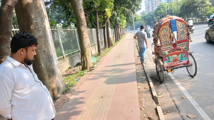 বিমানবন্দর থেকে বাড়ির পথে ‘পুলিশ’ পরিচয়ে লুট, ছয় বছরের সঞ্চয় হারালেন প্রবাসী