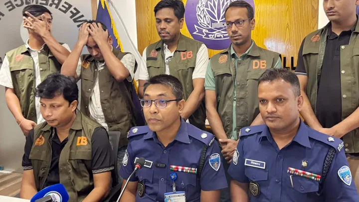 অটোরিকশাচালক সুমনই তাজমিনকে ধর্ষণের পর শ্বাসরোধে হত্যা করে