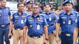 পুলিশের সামনে নারী উদ্যোক্তাকে মারধর, ঘটনাস্থলে তদন্ত কমিটি