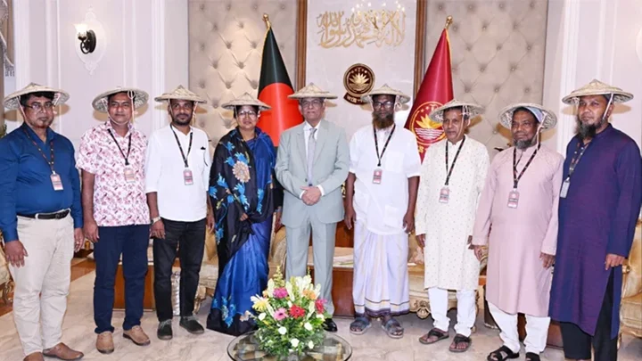 জাতীয় পর্যায়ে কৃষকদের কেন্দ্রীয় সংগঠন গড়ে তোলার আহ্বান রাষ্ট্রপতির