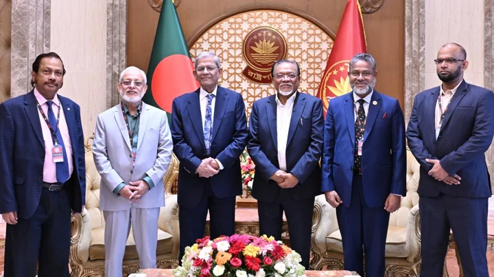 দক্ষ জনশক্তি গড়ায় গুরুত্ব দিতে বিশ্ববিদ্যালয়গুলোর প্রতি রাষ্ট্রপতির আহ্বান
