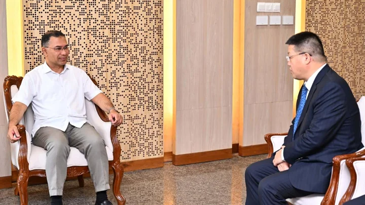 প্রধানমন্ত্রীর সঙ্গে চীনা রাষ্ট্রদূতের বিদায়ী সাক্ষাৎ
