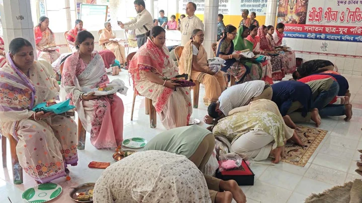 খাগড়াছড়িতে প্রথমবারের মতো জীবিত মায়ের পূজা