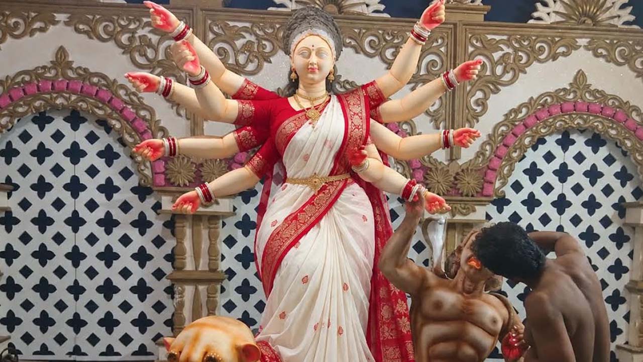 দুর্গাপূজায় নৌপথে যাতায়াতে ১৬ নির্দেশনা