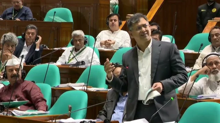 Project being redesigned to bring entire
Dhaka city under CCTV: Home Minister