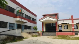 ৩২ শিক্ষার্থীর মধ্যে এসএসসিতে পাস মাত্র ১ জন