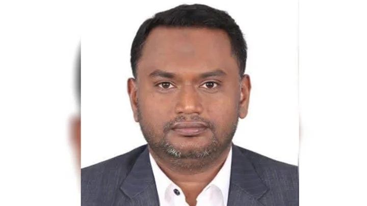 চাঁদাবাজির অভিযোগে মোহাম্মদপুর থানার ওয়ার্ড বিএনপির সভাপতি গ্রেপ্তার