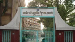 রাজশাহী শিক্ষা বোর্ডে ফাঁকা কক্ষেও চলে এসি-ফ্যান