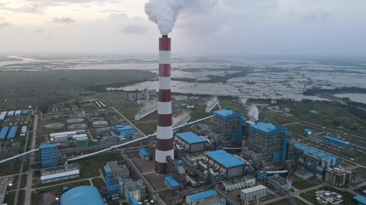 আদানির বিদ্যুৎ বাড়তেই বন্ধ রামপালের এক ইউনিট