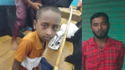 কাপ্তাই হ্রদে ঝড়ে নৌকাডুবি, ছেলেকে বাঁচিয়ে নিখোঁজ বাবা