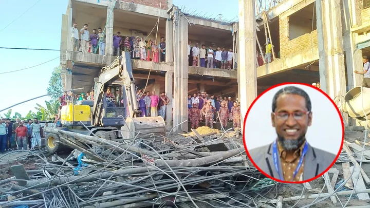 পৌরভবনের ছাদ ধসে দুই শ্রমিক নিহত, পৌর নির্বাহী কর্মকর্তা গ্রেপ্তার