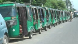 গ্যাসের অপেক্ষায় ঘণ্টার পর ঘণ্টা, টাঙ্গাইলে ভোগান্তিতে চালকেরা