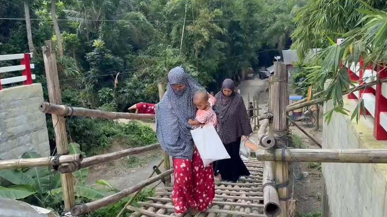 ছবি: এশিয়া পোস্ট