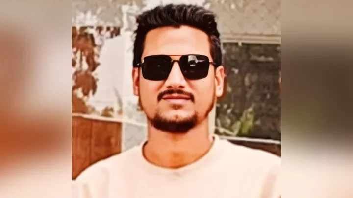 সারের ডিলারশিপ নিয়ে ক্ষোভ, সেই যুবদল নেতাকে অব্যাহতি