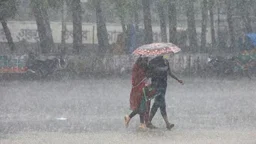 টানা ৫ দিন ভারী বর্ষণ হতে পারে যেসব অঞ্চলে