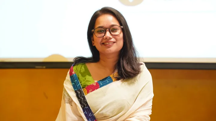 মূলধারার রাজনীতিতে প্রথম নারী দপ্তর সম্পাদক সাদিয়া