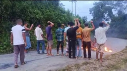 সাজেক সড়কে ফের অনির্দিষ্টকালের অবরোধ