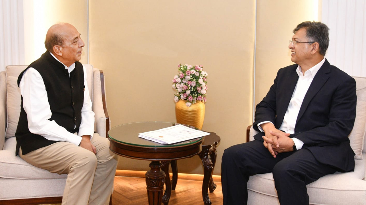 New beginning needed to strengthen
Bangladesh-India ties: Home Minister